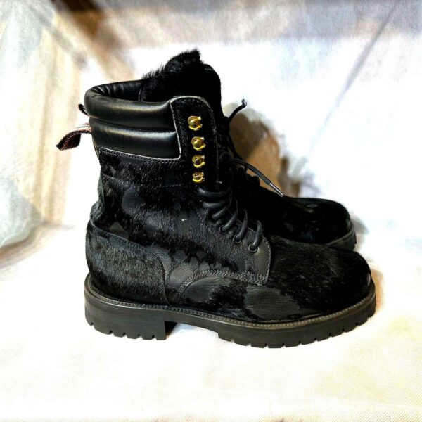 Bottes en cuir noir
