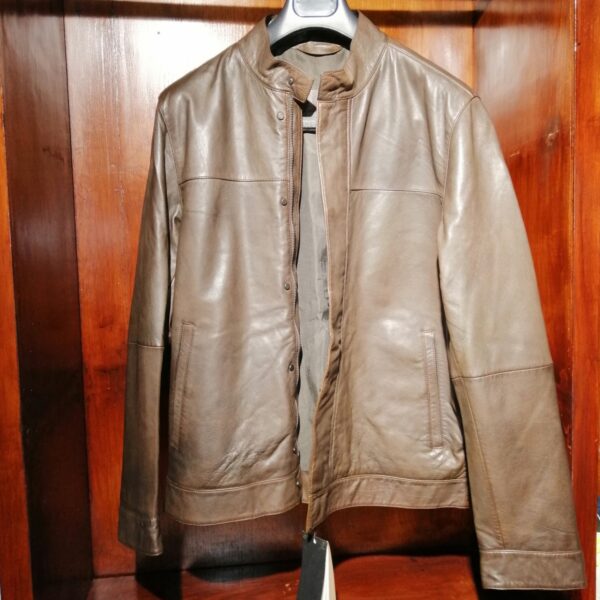 Veste en Cuir Marron pour Homme - Style Minimaliste et Élégant