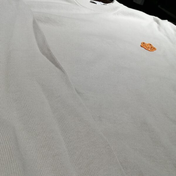 Pull Blanc avec broderie tigre – Image 2