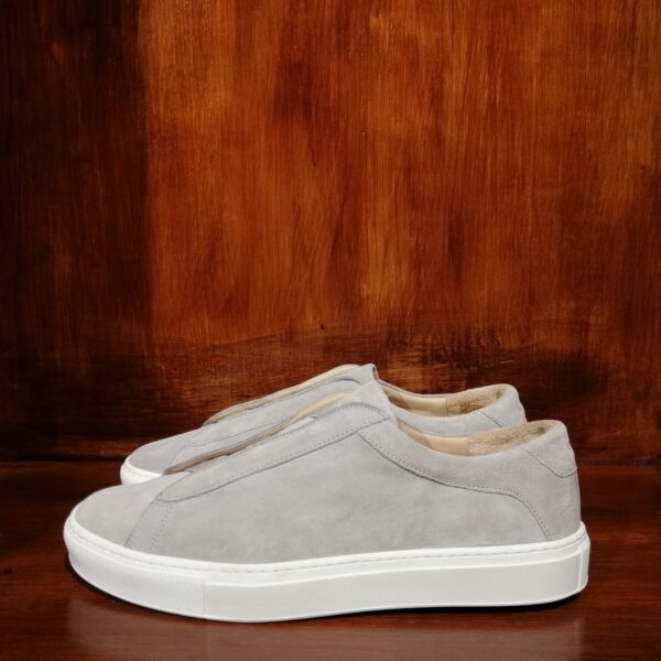 Sneakers Gris Minimalistes – Image 2