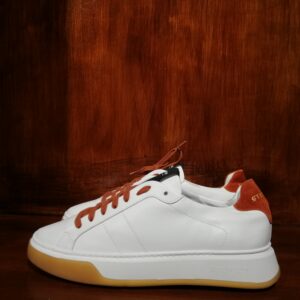 Baskets Blanches en Cuir avec Détails Camel pour Homme