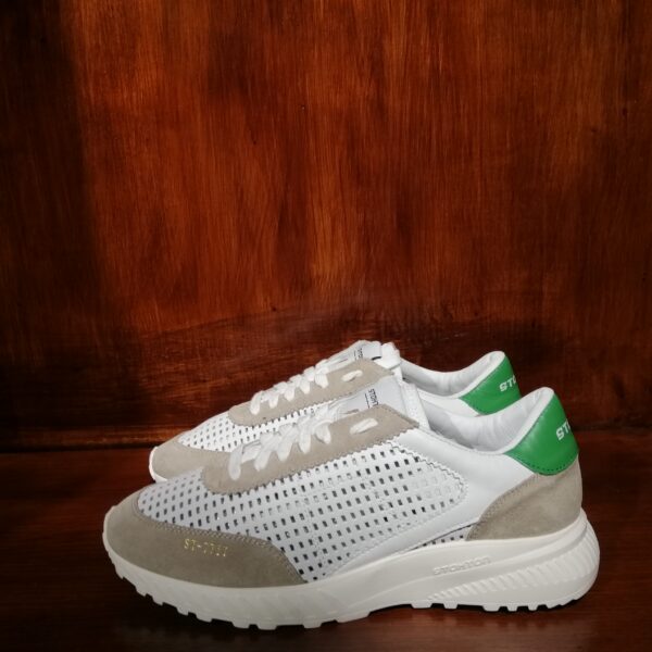 Baskets en Cuir Blanc et Suède – Modèle ST-71TT