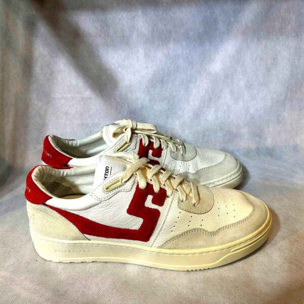 Baskets Blanches et Rouges en Cuir et Daim - Image 2